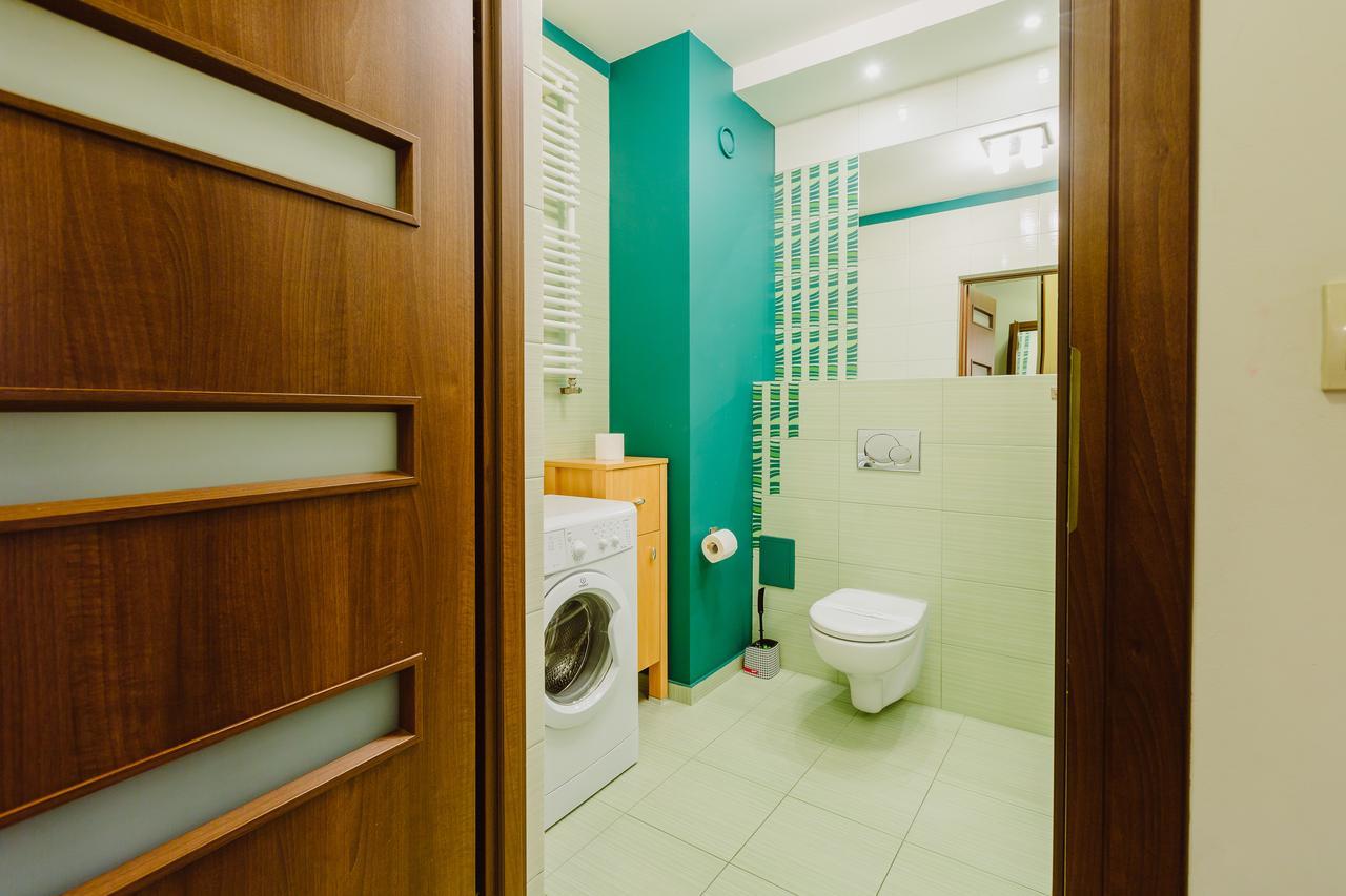Apartment Galeria Centrum Cracow